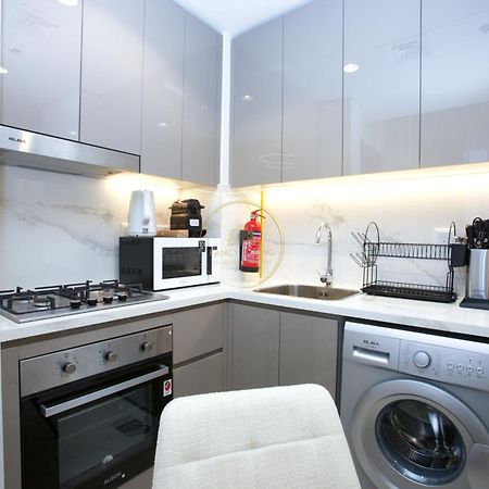 Standard 2Bhk Located In Azizi Riviera 46 Dubai Exterior photo
