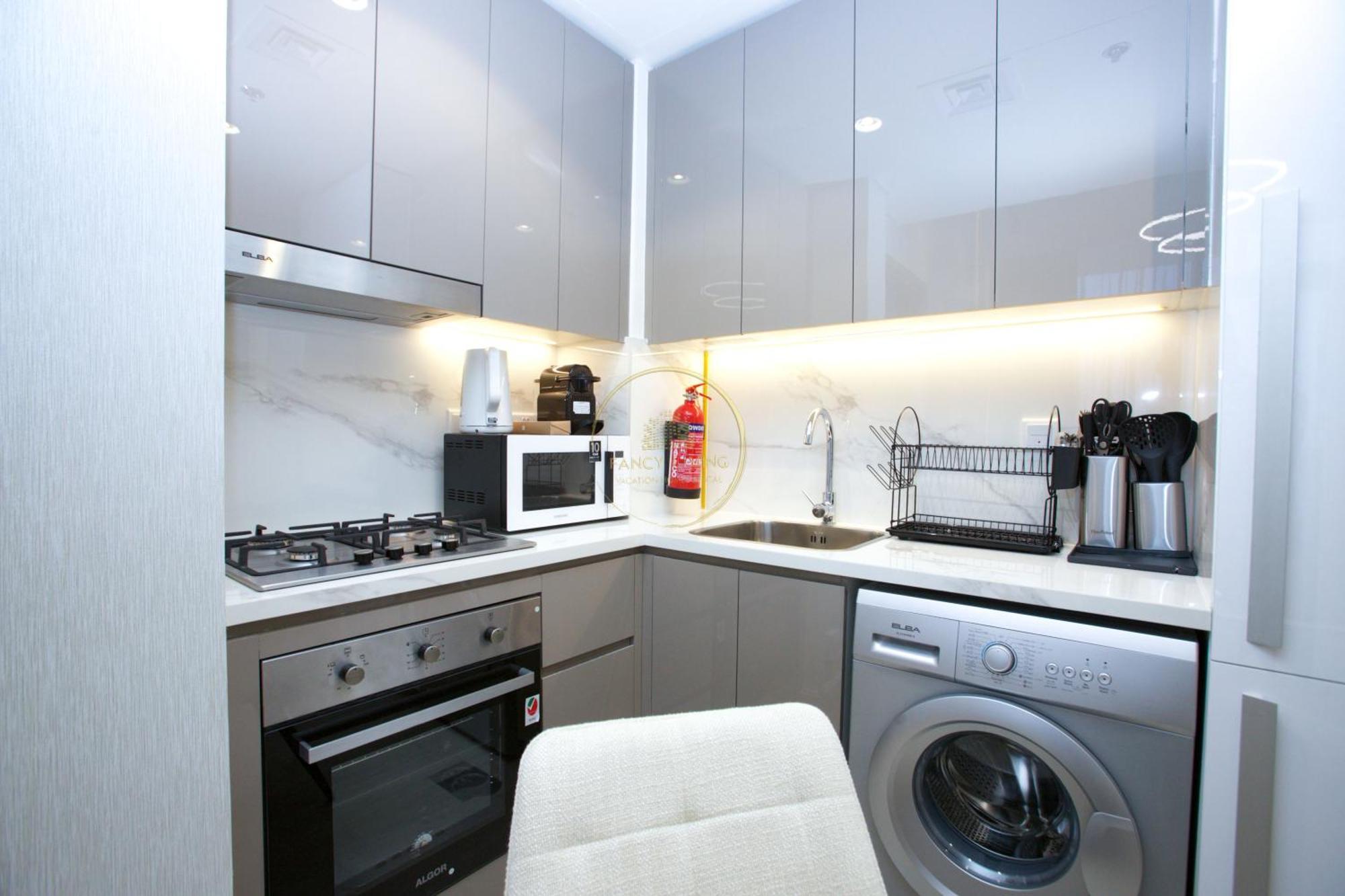 Standard 2Bhk Located In Azizi Riviera 46 Dubai Exterior photo
